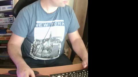 Snapshot of erik_dapper chatting on November 7, 2025, 5:24 pm Erik Dapper online show from November 7, 2025, 5:24 pm