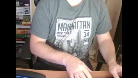 Snapshot of erik_dapper chatting on November 28, 2025, 5:04 pm Erik Dapper online show from November 28, 2025, 5:04 pm