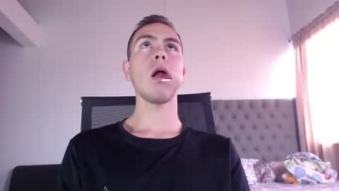 Erik rodriguez online show from February 15, 2026, 7:43 pm