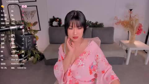 erika_kim online show from January 9, 2026, 6:16 am