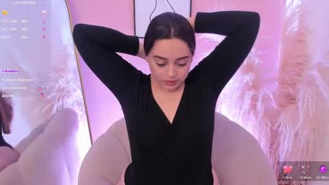 Erika Mendez online show from September 26, 2025, 7:29 pm