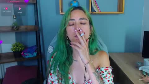 E R I K A - SAGITARIO..... online show from September 16, 2025, 8:54 pm