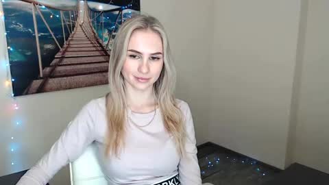 Erika online show from January 11, 2025, 4:03 pm