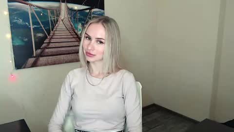 Erika online show from February 13, 2025, 1:05 pm