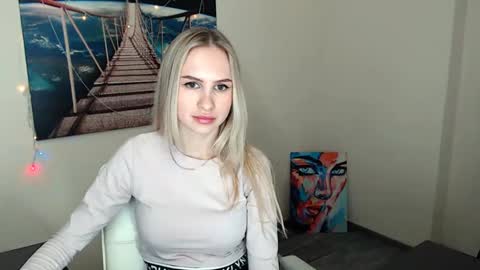 Erika online show from February 28, 2025, 4:20 pm