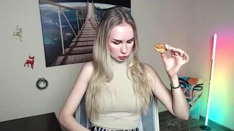 Erika online show from January 14, 2026, 1:39 pm