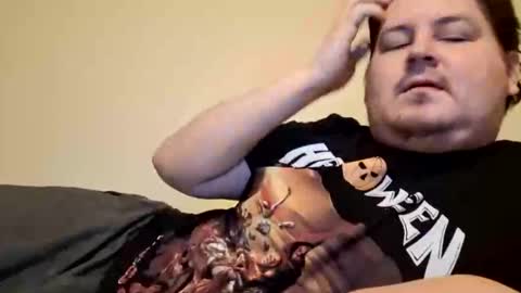 erikstar online show from January 19, 2025, 7:47 pm