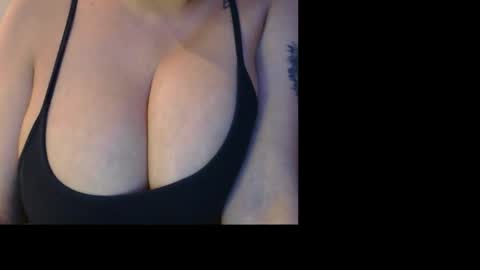 erin2025 online show from January 12, 2026, 7:02 am