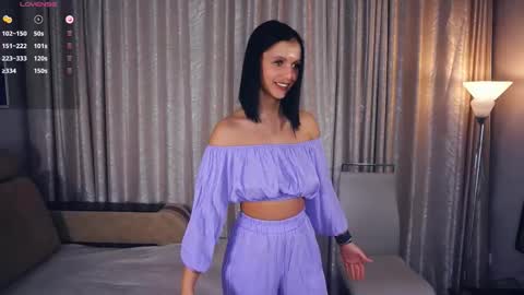 Erline and Monica online show from October 17, 2025, 7:27 pm