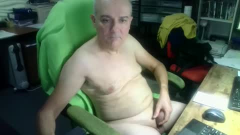 Snapshot of ernello chatting on September 20, 2025, 5:30 am ernello online show from September 20, 2025, 5:30 am