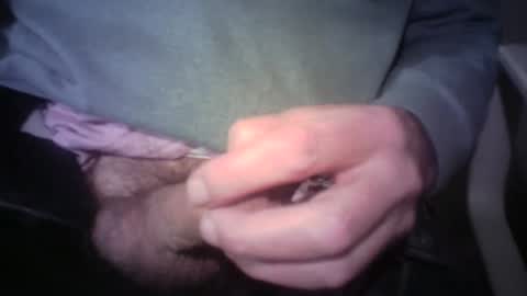 Snapshot of ernie4u chatting on January 8, 2025, 4:44 pm Ernie online show from January 8, 2025, 4:44 pm