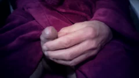 Snapshot of ernie4u chatting on October 2, 2025, 10:50 pm Ernie online show from October 2, 2025, 10:50 pm