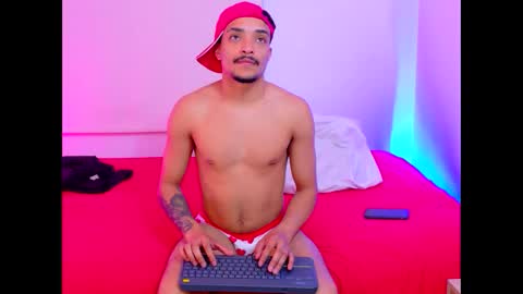 Eros online show from November 20, 2025, 2:12 am