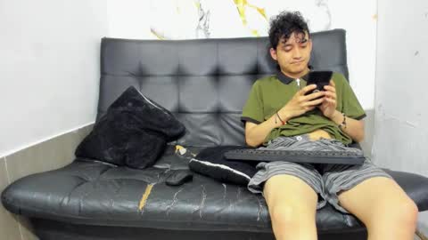 eros_fang online show from January 18, 2026, 9:46 am