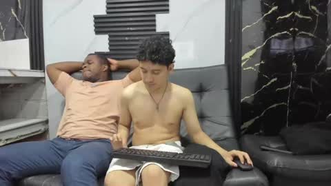 Snapshot of eros_fang chatting on March 12, 2026, 9:48 am eros_fang online show from March 12, 2026, 9:48 am
