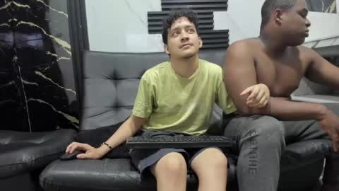 Snapshot of eros_fang chatting on March 17, 2026, 9:56 am eros_fang online show from March 17, 2026, 9:56 am