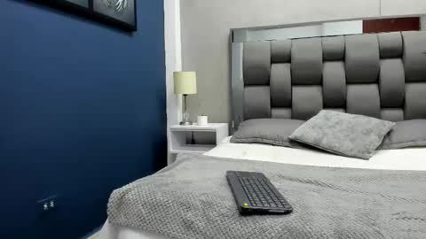 Eros Mancini online show from November 30, 2025, 3:10 am