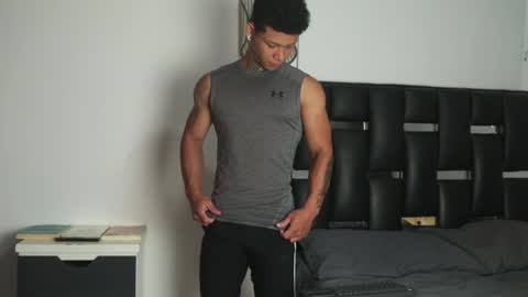 Eros online show from December 10, 2024, 6:38 pm