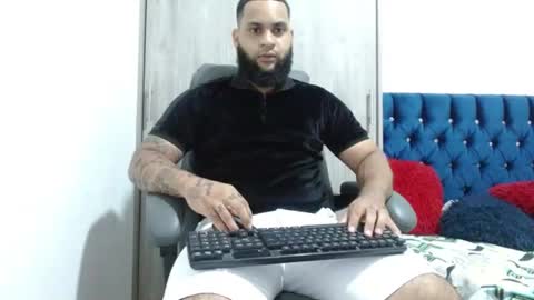 Snapshot of eroticoblack chatting on July 20, 2026, 3:21 am Eroticoblack online show from July 20, 2026, 3:21 am