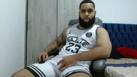 Snapshot of eroticoblack chatting on July 31, 2026, 2:11 am Eroticoblack online show from July 31, 2026, 2:11 am