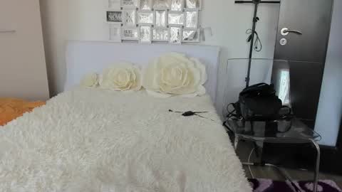 eroticsensualkitty4u online show from February 10, 2025, 11:25 am