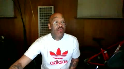 eroticalien online show from March 9, 2026, 12:20 pm