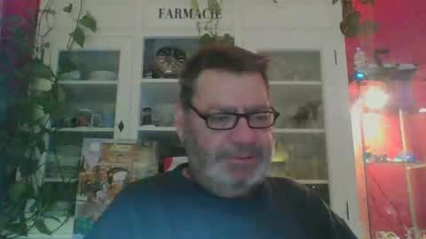Snapshot of erwin1966 chatting on January 5, 2025, 3:00 am Erwins room welcome sound on online show from January 5, 2025, 3:00 am