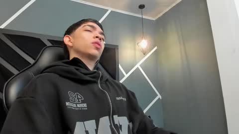 Eryon online show from October 7, 2025, 11:18 am