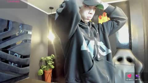 Eryon online show from October 13, 2025, 11:10 am