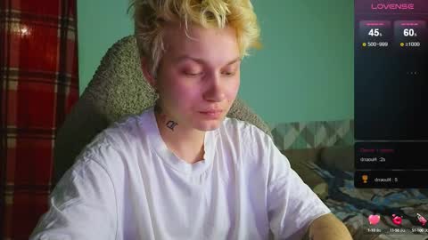 esajukyy online show from December 15, 2024, 1:00 pm