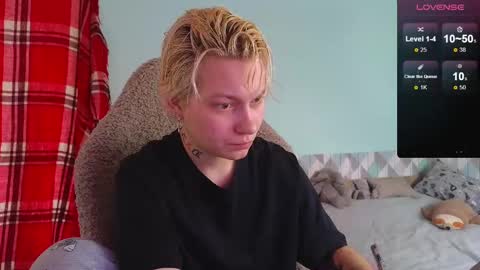 esajukyy online show from January 30, 2025, 6:13 am