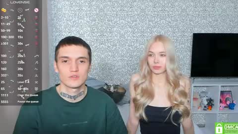 Snapshot of eshcka chatting on April 30, 2026, 7:04 am Megan and Brad online show from April 30, 2026, 7:04 am
