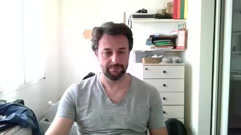 esibizionista 91 online show from April 29, 2026, 7:56 am