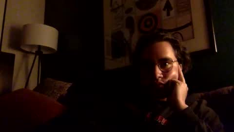 Snapshot of esiiiiis chatting on April 4, 2026, 12:02 pm esiiiiis online show from April 4, 2026, 12:02 pm