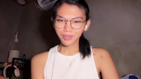 Chelliane online show from April 25, 2026, 6:27 am