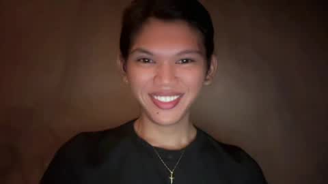 Snapshot of esilchan chatting on May 16, 2026, 6:10 am Chelliane online show from May 16, 2026, 6:10 am