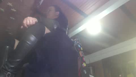 Eskela911 online show from January 5, 2025, 3:00 am