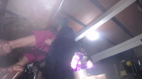 Eskela911 online show from February 26, 2025, 2:15 am