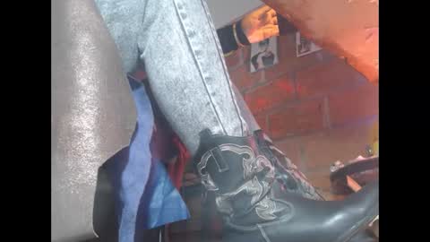 Eskela911 online show from March 9, 2026, 5:06 pm