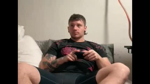 eskol212 online show from October 16, 2025, 3:07 am