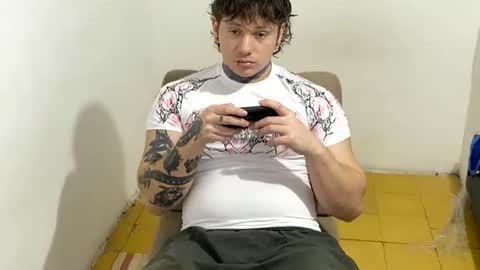 eskol212 online show from February 20, 2026, 1:57 am