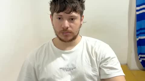 eskol212 online show from April 22, 2026, 2:29 pm