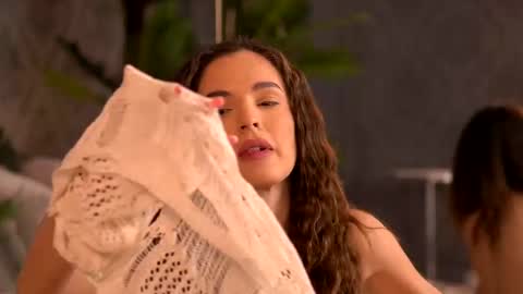 Raluca  online show from March 5, 2025, 2:36 am