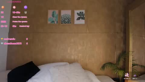 Esmeralda G online show from March 9, 2025, 7:48 pm