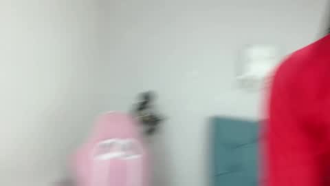 esmeralda_bk online show from February 6, 2025, 5:51 pm