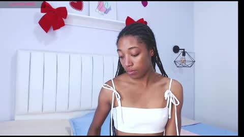 esmeralda_bk online show from March 3, 2025, 3:09 pm