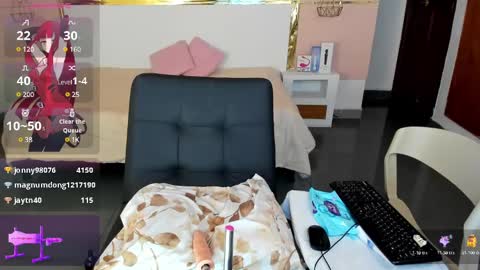 ESMERALDA online show from March 8, 2025, 9:50 am