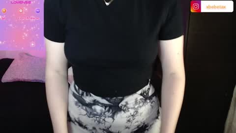 Snapshot of espagamer5 chatting on December 28, 2024, 4:51 am Xbebetax online show from December 28, 2024, 4:51 am