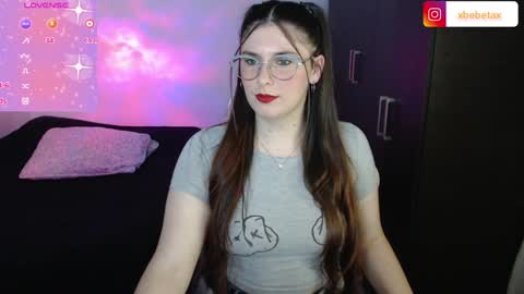 Snapshot of espagamer5 chatting on January 3, 2025, 2:10 am Xbebetax online show from January 3, 2025, 2:10 am