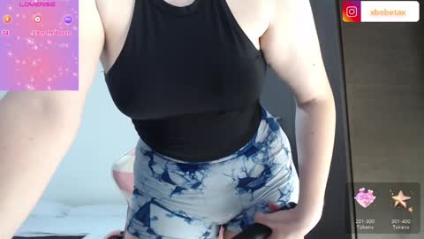 Snapshot of espagamer5 chatting on January 8, 2025, 7:45 pm Xbebetax online show from January 8, 2025, 7:45 pm